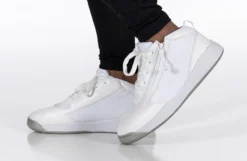 FINAL SALE - White BILLY Sport Hoop Athletic Sneakers -Cheap BILLY Store BK22132 100 studio standing 1 940x614 2e87a99a 86a4 4191 b2e9 62704347c100