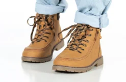 Tan BILLY Lugs -Cheap BILLY Store BK22344 260 studio standing 2 940x614 b1e11b74 b8ef 4be1 9a13 fb94730d625a