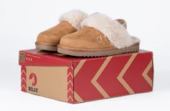 Chestnut BILLY Cozy Sling Scuff -Cheap BILLY Store BK22447 250 Studio 1 940x614 b6f847ee 15c0 4c00 a4b7 d7c9d9cf720a