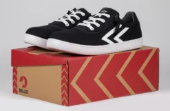 Men's Black/White BILLY CS Sneaker Low Tops -Cheap BILLY Store BM22343 002 studio 1 940x614 b44d364e a92f 4f7b b785 a16e58fdbe70