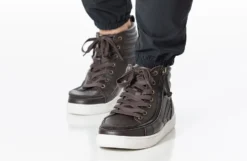 Men's Brown Leather BILLY Ten9 CS Sneaker High Tops -Cheap BILLY Store BM22442 200 studio standing 2 940x614 816ff38b 8f02 403b 9ae9 7dd06774efe5