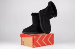 Women's Black BILLY Cozy Boots -Cheap BILLY Store BW22304 001 studio 3 940x614 377fe9ea 6c66 4724 acd4 afdb8fb37db4